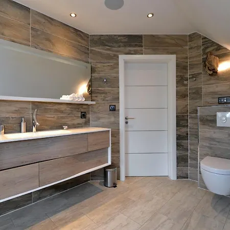 & Manta Strasbourg Villa *